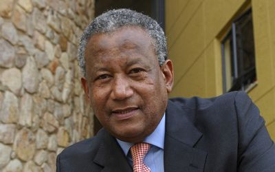zwelakhe sisulu.