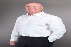 Estienne de Klerk_Chairman of SAREIT