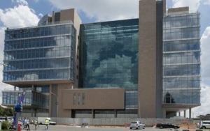 Standard Bank employees to move into R2bn ‘green building’ in May 2013
