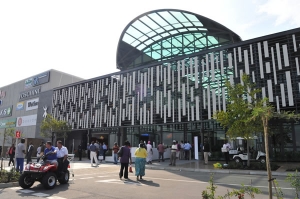 Fresh fashion and even more shopping at Mall of the North