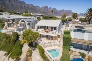 Aerial view, Clifton bungalow sold for R70m through Pam Golding Properties Aerial view, Clifton bungalow sold for R70m through Pam Golding Properties